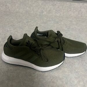 Adidas Kids Olive Green Tennis Shoes Size 3.5Y. Same as Women’s 5